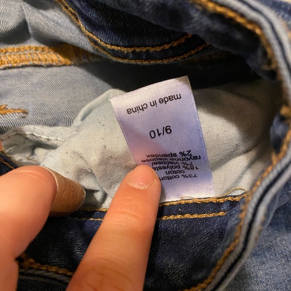 Maurices Jeans - Picture 2 of 4